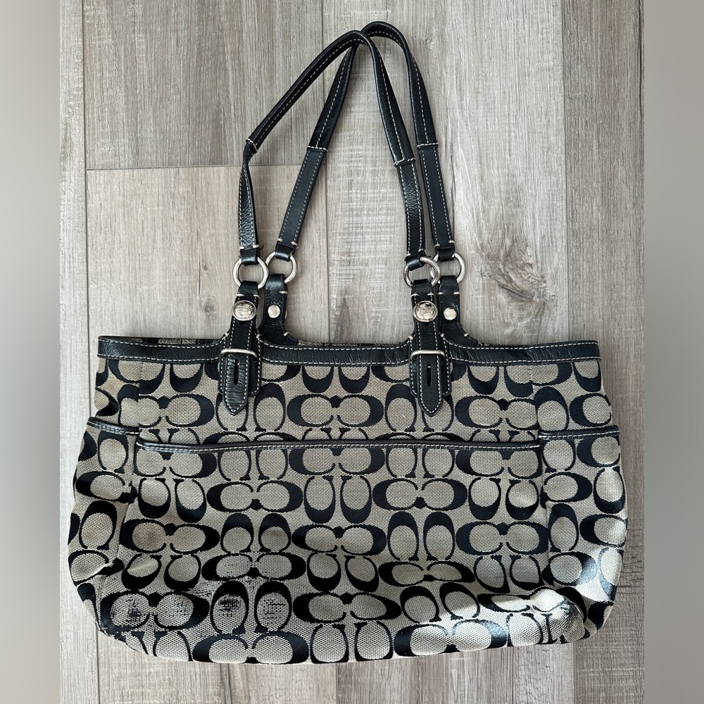 Coach handbag